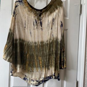 Women’s tie-dyed bohemian shirt